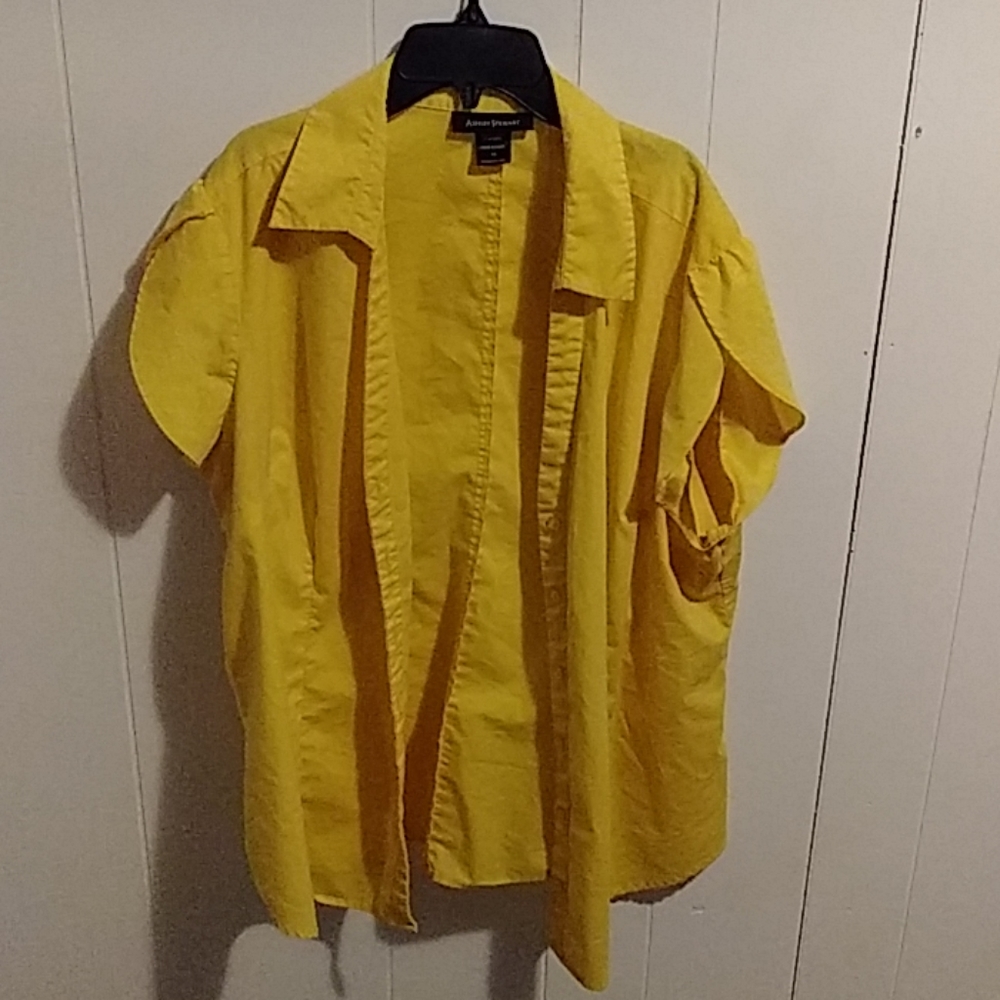 Women's shirts $10 each